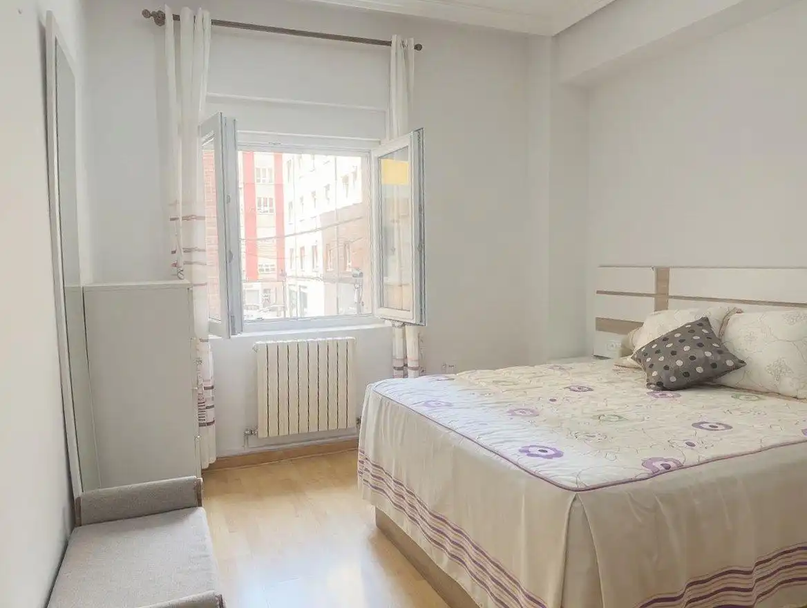 Bedroom of Flat for sale in Langreo  with Heating and Storage room