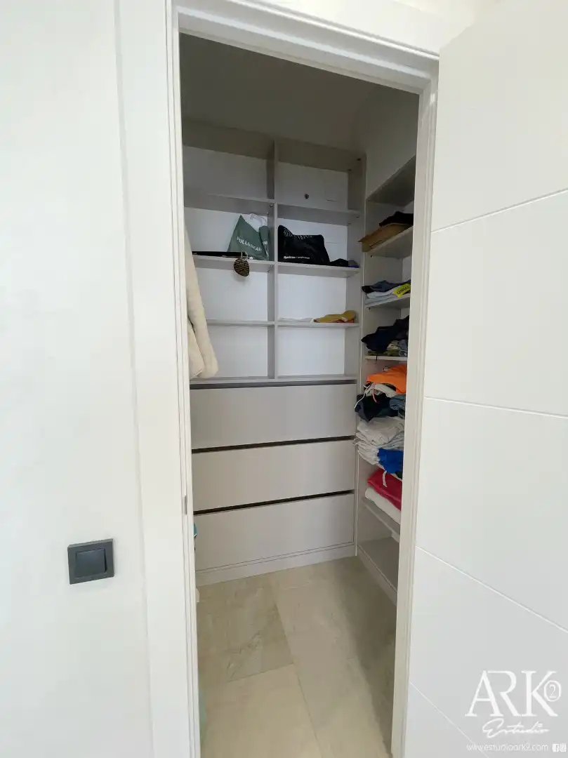 Schlafzimmer von Wohnungen zum Verkauf in Gandia mit Klimaanlage, Terrasse und Möbliert
