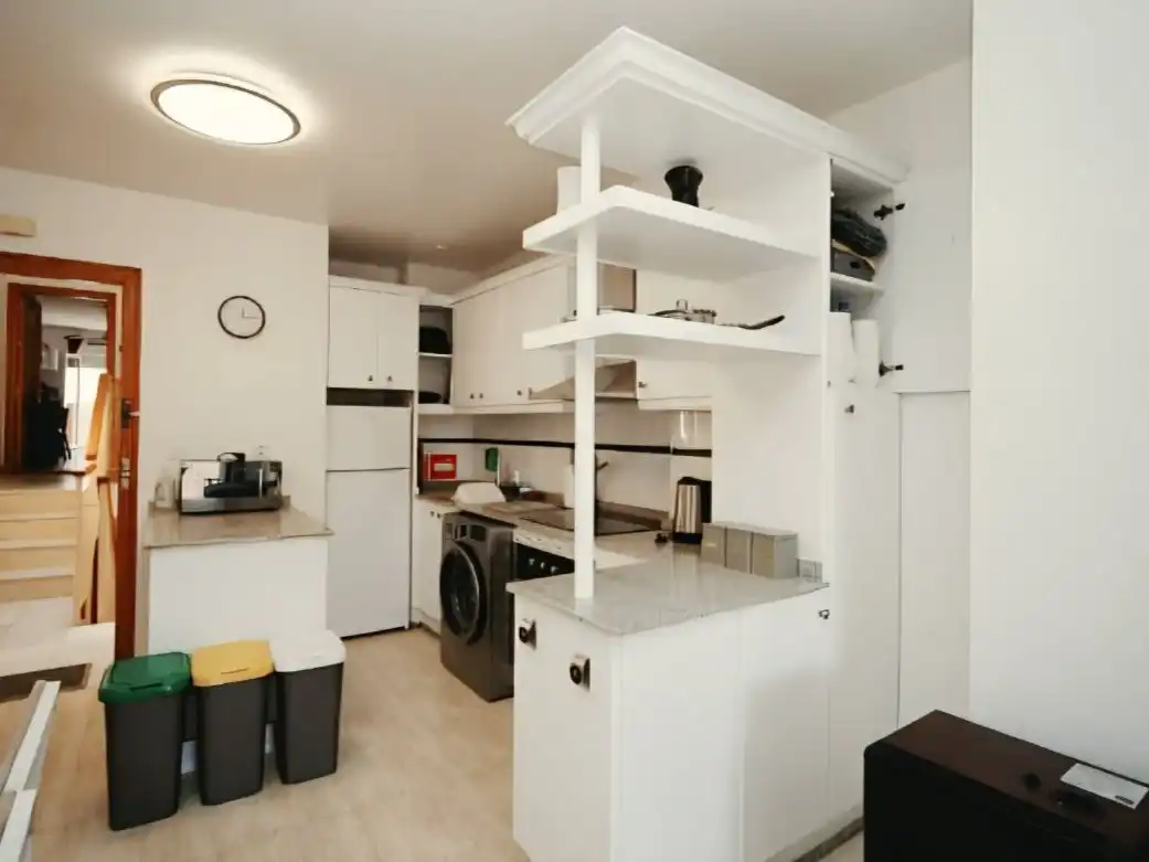 Küche von Wohnung zum Verkauf in Mazarrón mit Klimaanlage, Terrasse und Balkon