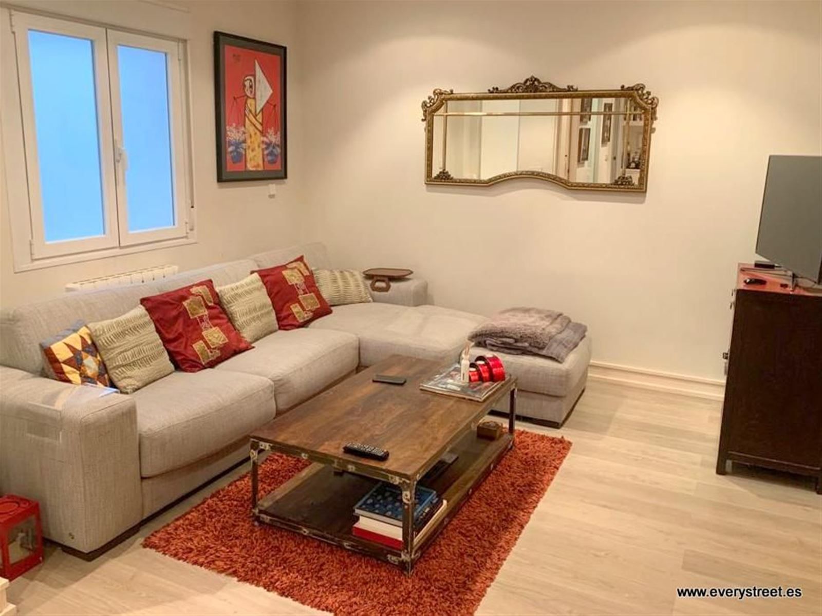 Sala d'estar de Pis de lloguer en  Madrid Capital amb Aire condicionat, Calefacció i Moblat