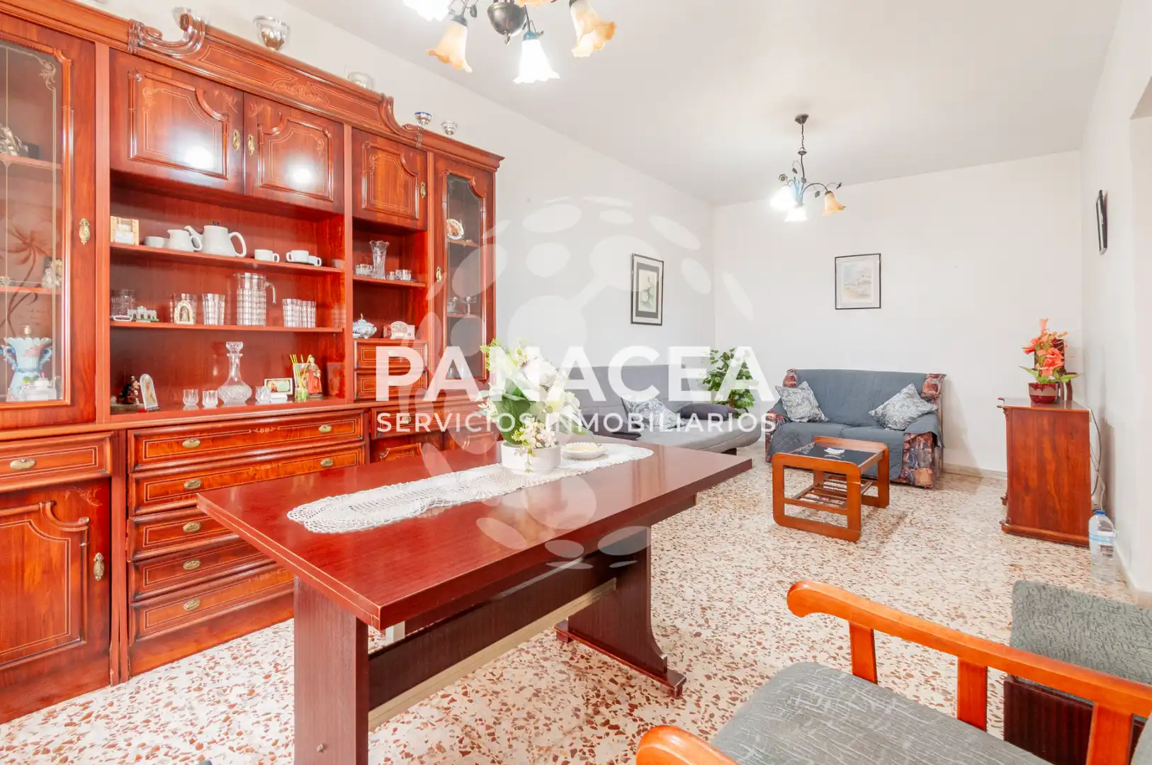 Casa o xalet en venda en Roquetas de Mar amb Aire condicionat, Jardí privat i Moblat