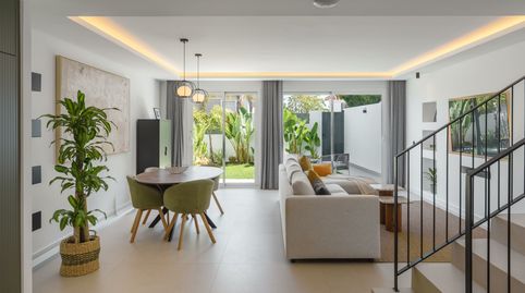 Foto 5 von Einfamilien-Reihenhaus zum Verkauf in Los Naranjos, Marbella