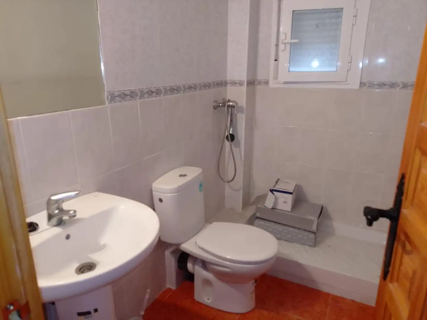 Baño de Casa o chalet en venta en El Viso de San Juan con Calefacción, Terraza y Piscina