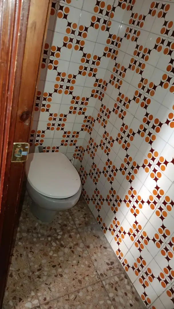 Baño de Oficina de alquiler en Elche / Elx con Aire acondicionado