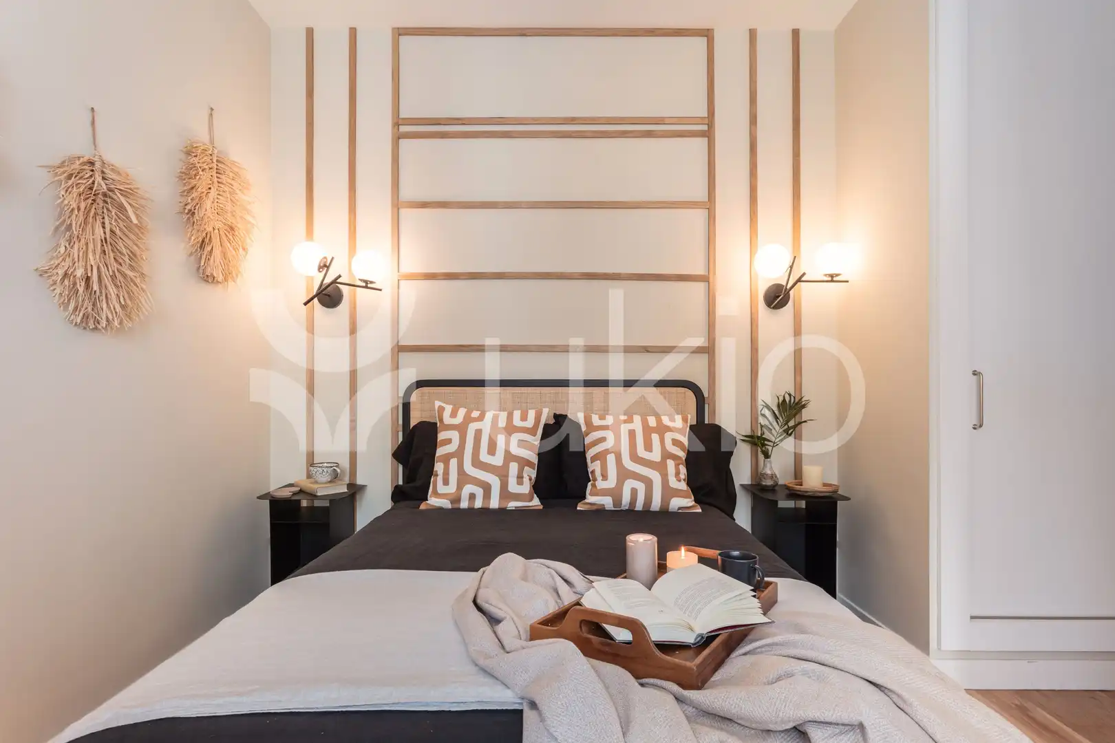 Dormitori de Apartament de lloguer en Madrid amb Aire condicionat, Calefacció i Forn
