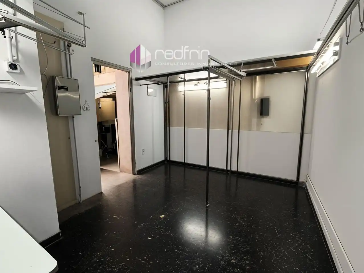 Business premises for sale in Calle de Fernández de los Ríos, imagen 5