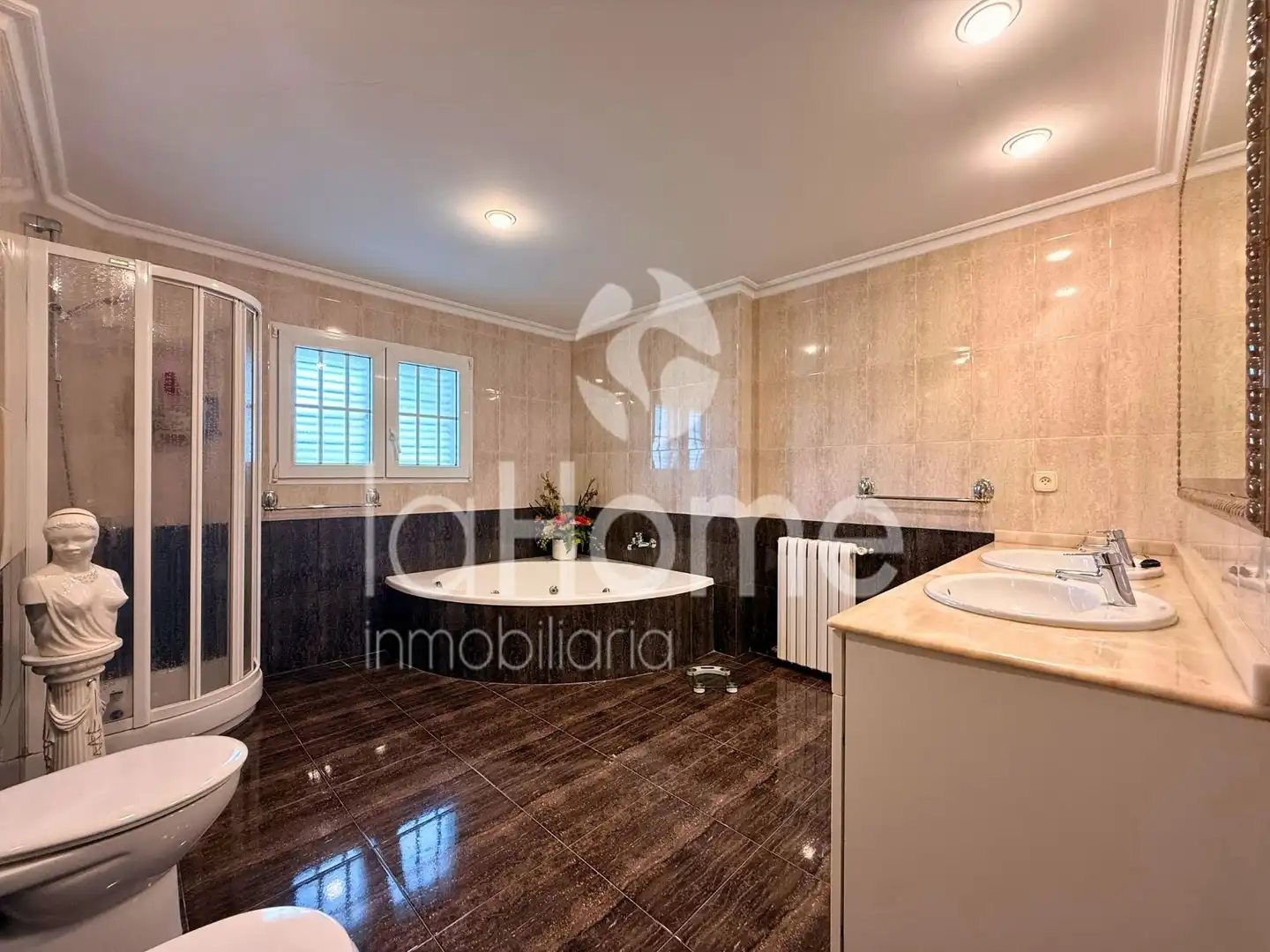 Baño de Casa o chalet en venta en Paterna con Aire acondicionado, Calefacción y Jardín privado
