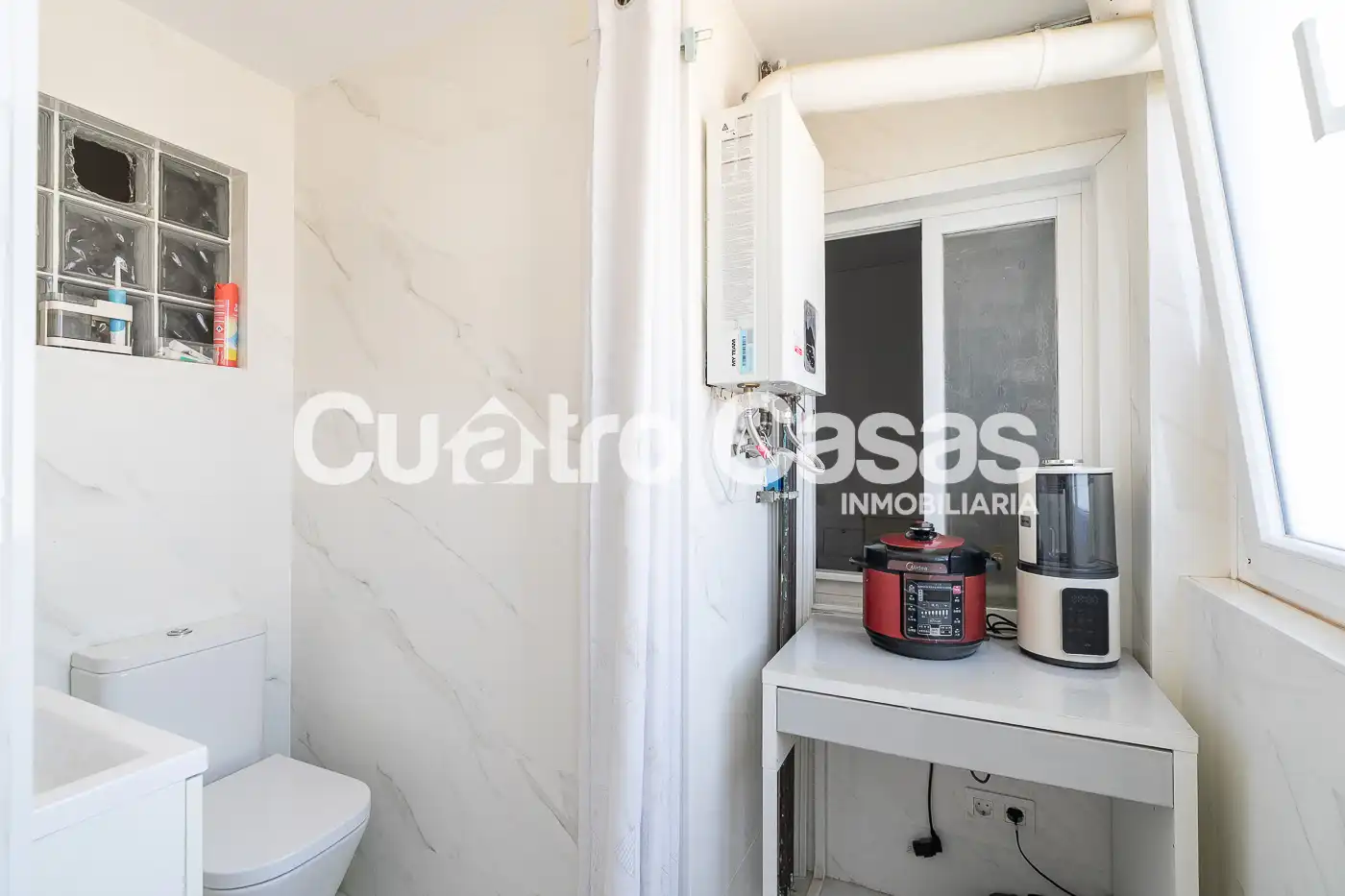 Baño de Piso en venta en Barcelona con Aire acondicionado, Calefacción y Amueblado