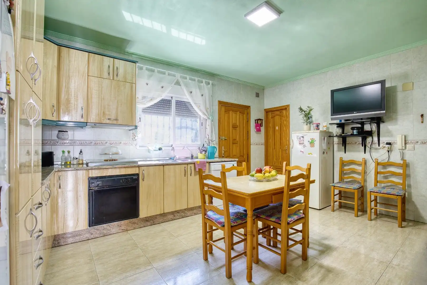 Villa con piscina in vendita a Calle Barrio lo marques la matanza 17 CV-868, imagen 7