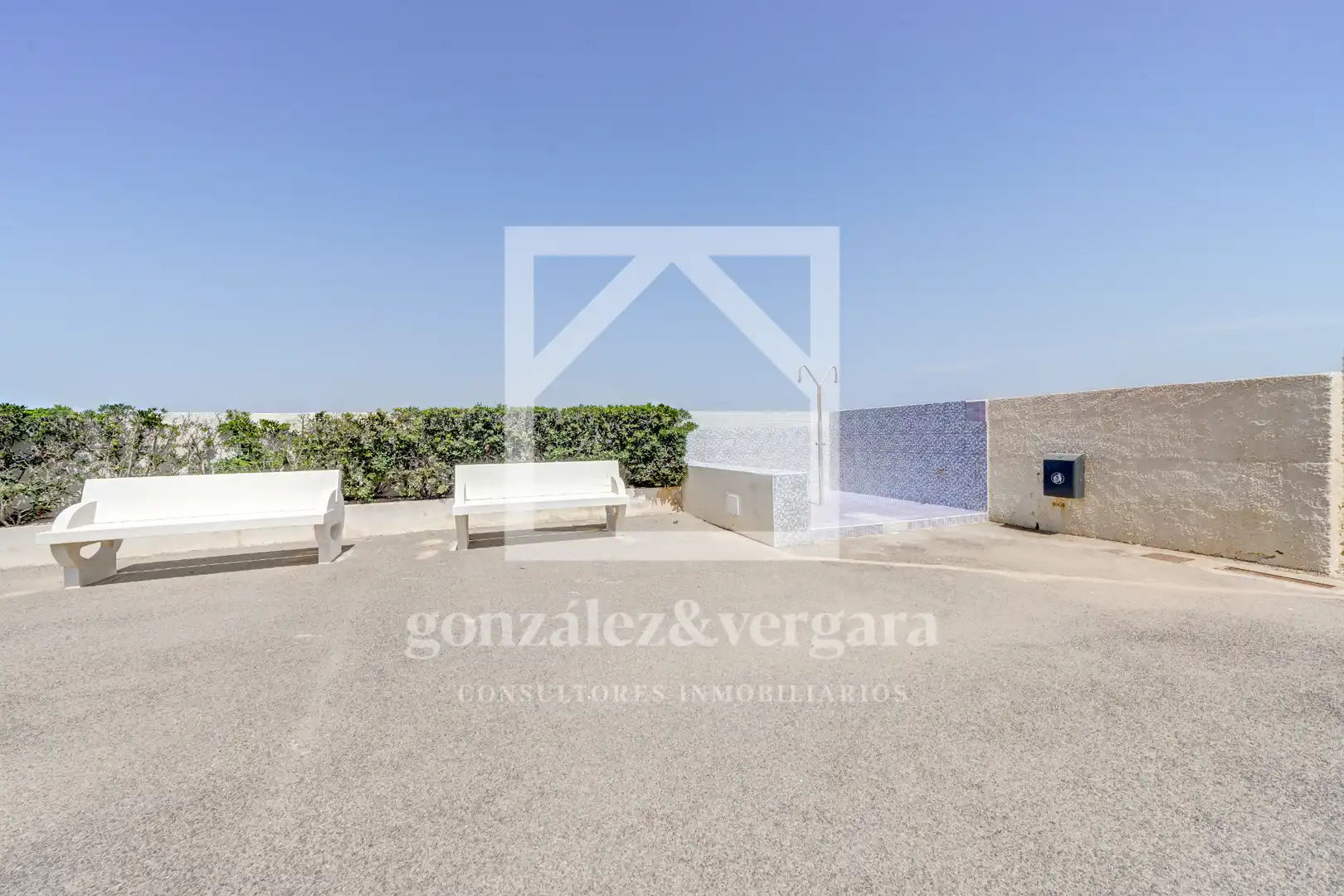 Terrasse von Wohnungen zum Verkauf in Valencia mit Möbliert