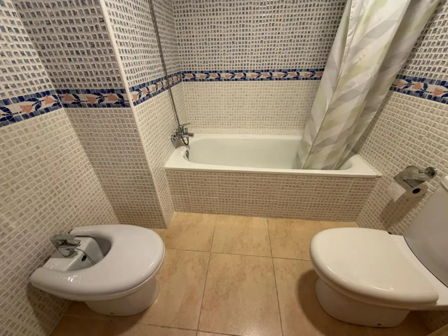 Mini appartamento con terrazza in vendita a Avinguda Catalunya, imagen 22