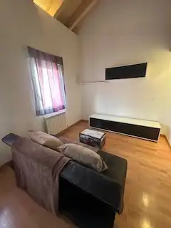 Wohnzimmer von Wohnungen zur Miete in León Capital  mit Heizung, Parkett und Möbliert