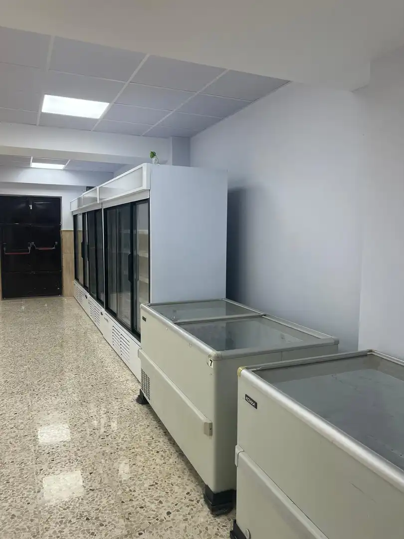 Locale commerciale in affitto a Oromana, imagen 4