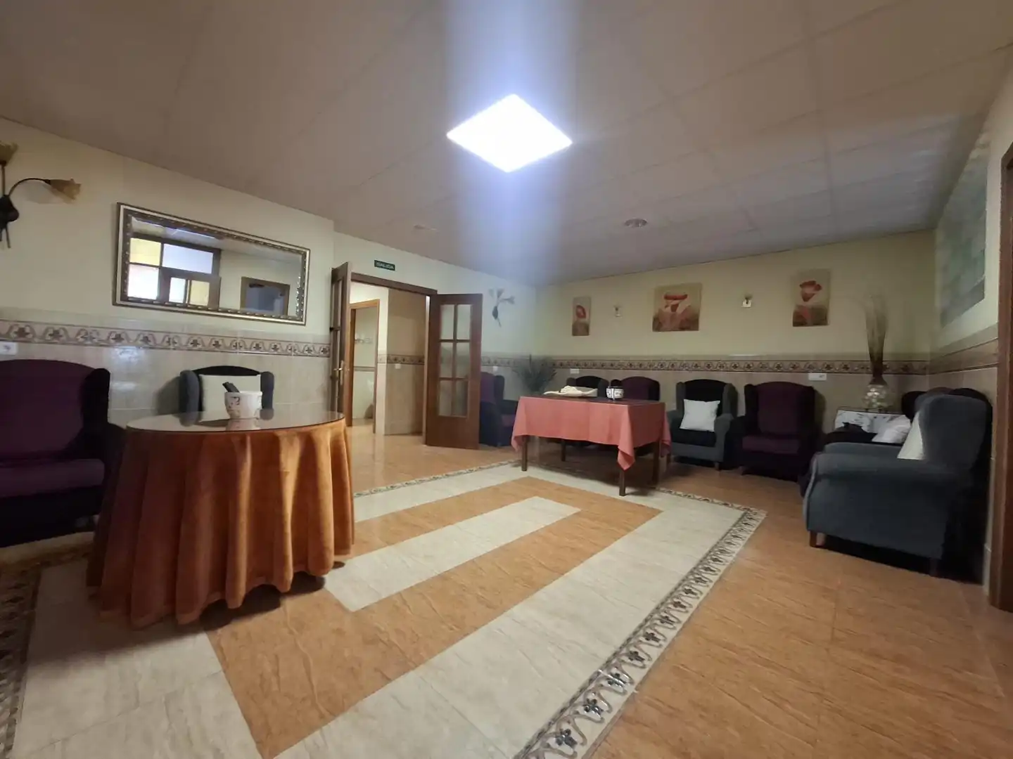 Edificio en venta en Tolox