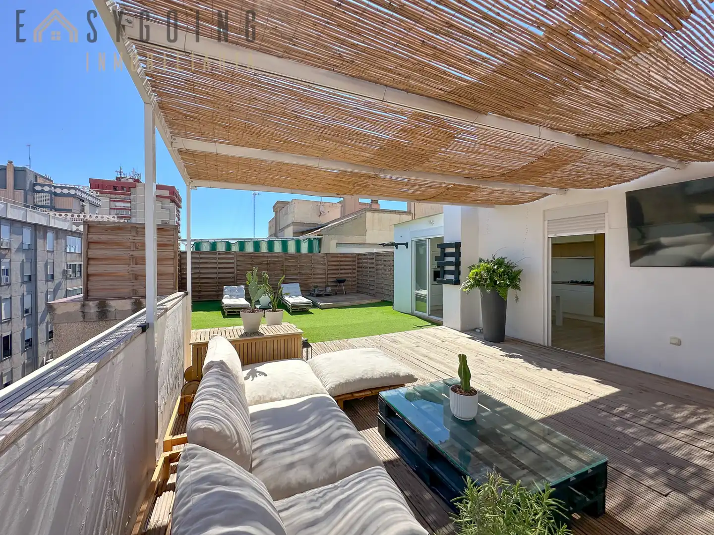 Terraza de Ático en venta en Elche / Elx con Aire acondicionado, Terraza y Amueblado