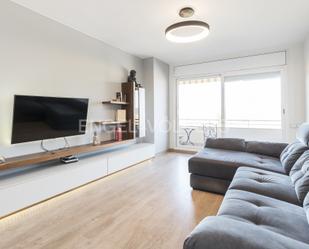 Living room of Apartment for sale in Pallejà  with Air Conditioner, Terrace and Swimming Pool