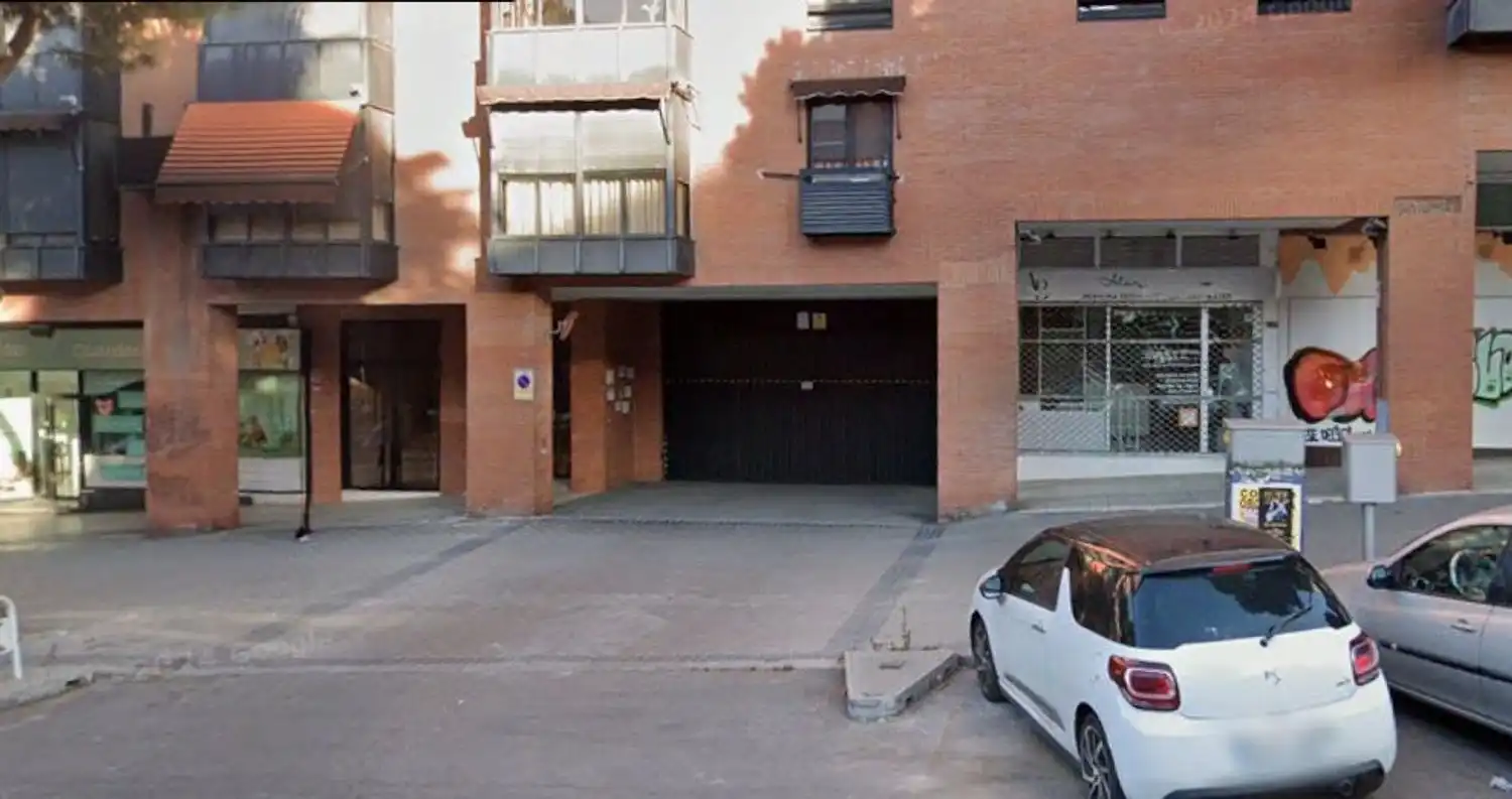 Einzelparkplatz zum Verkauf in Calle de Toledo, imagen 4