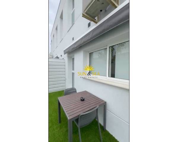 Estudio en Alquiler en Infante Juan Manuel