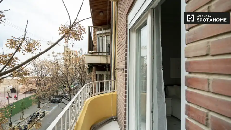 Appartement avec terrasse à louer à Extramurs, imagen 4