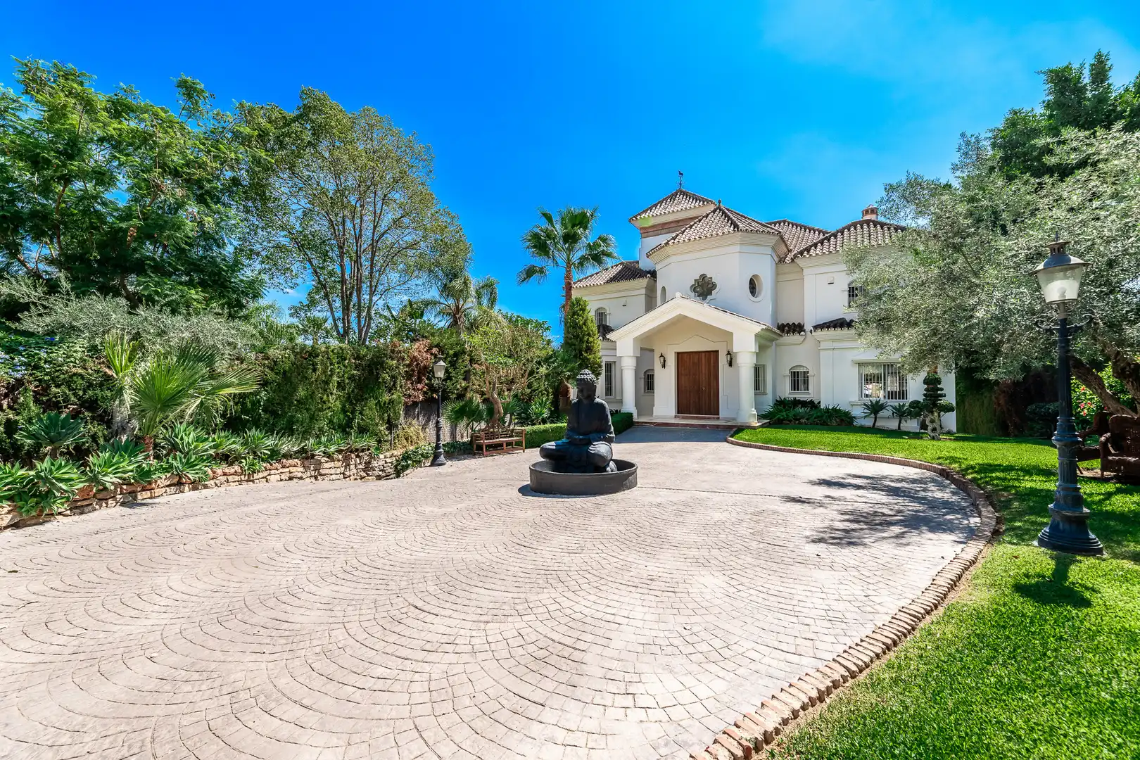 VILLA EN PRIMERA LINEA DE GOLF EN MARBELLA, imatge 3