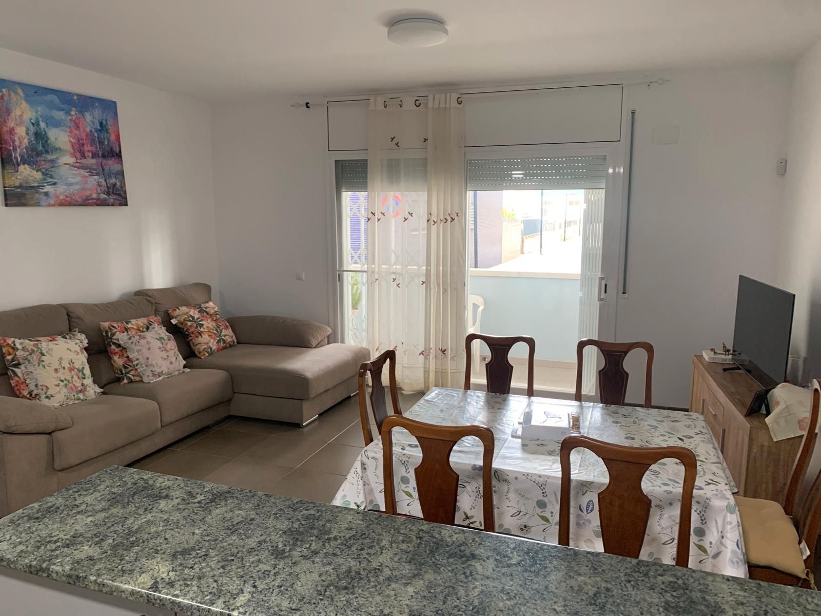 Sala de estar de Apartamento en venta en Vinaròs con Aire acondicionado, Terraza y Amueblado