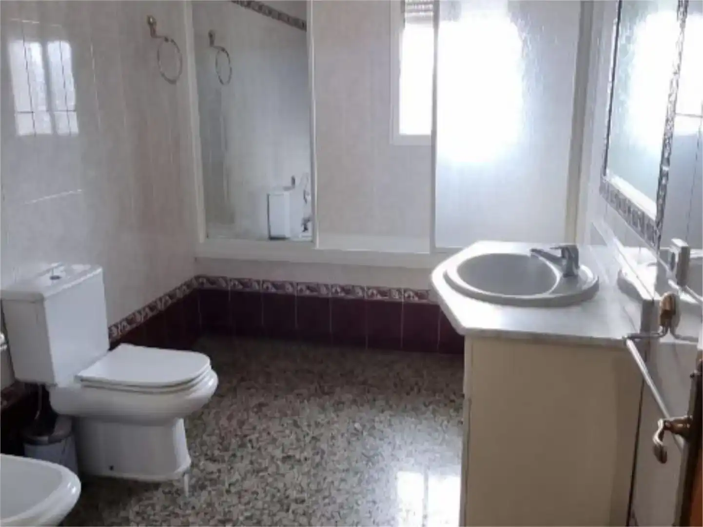 Bany de Pis en venda en Periurbano Oeste - Sierra