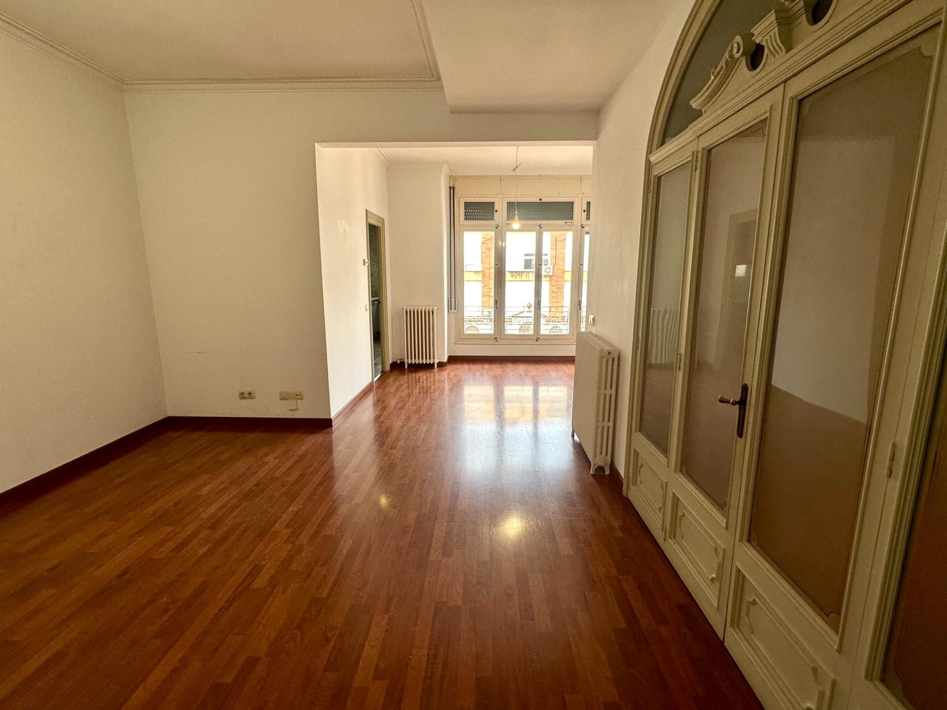 Living room of Flat for sale in Igualada  with Heating, Terrace and Balcony