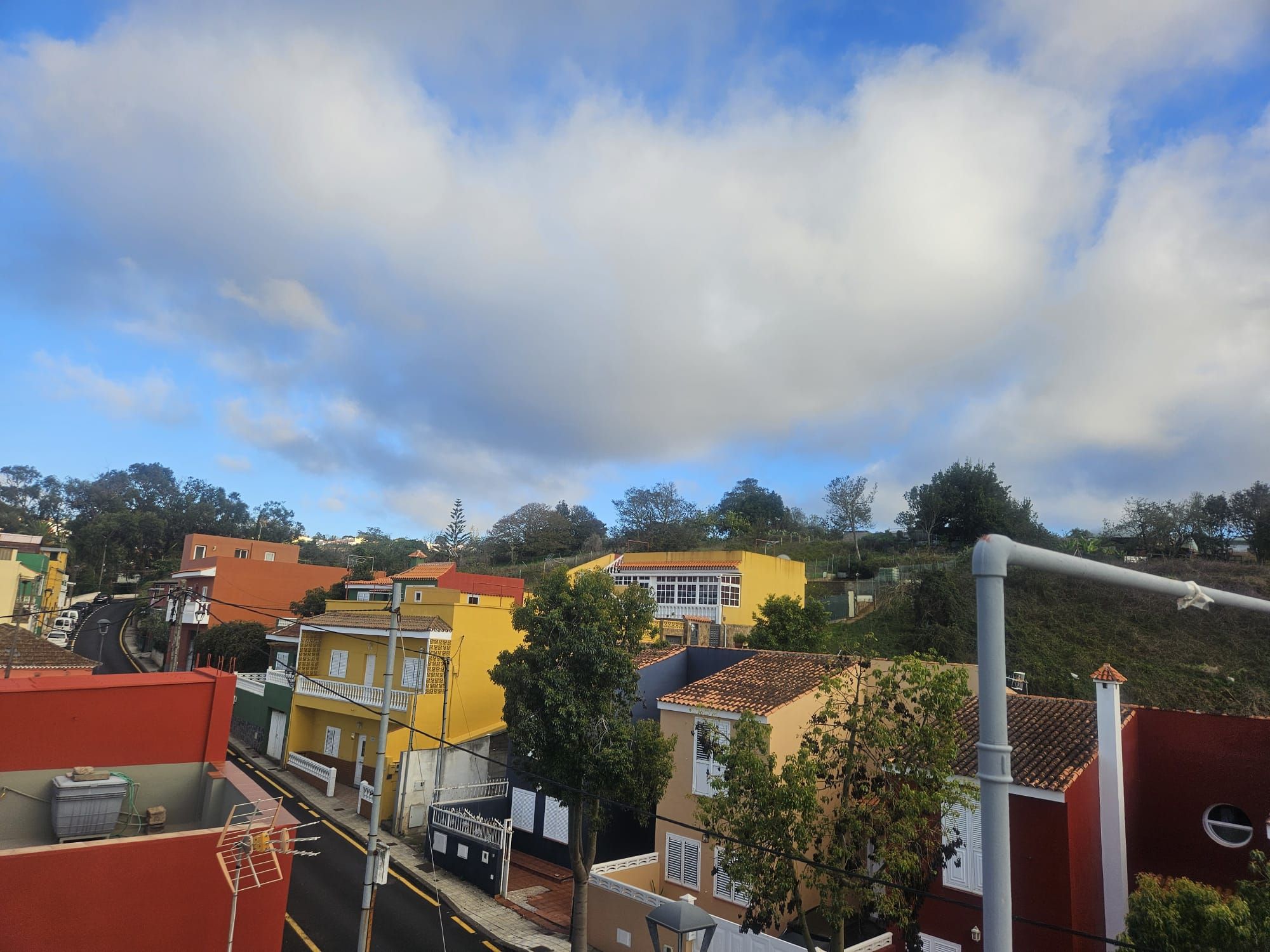 Vista exterior de Casa adosada en venda en Tacoronte amb Terrassa, Balcó i Internet