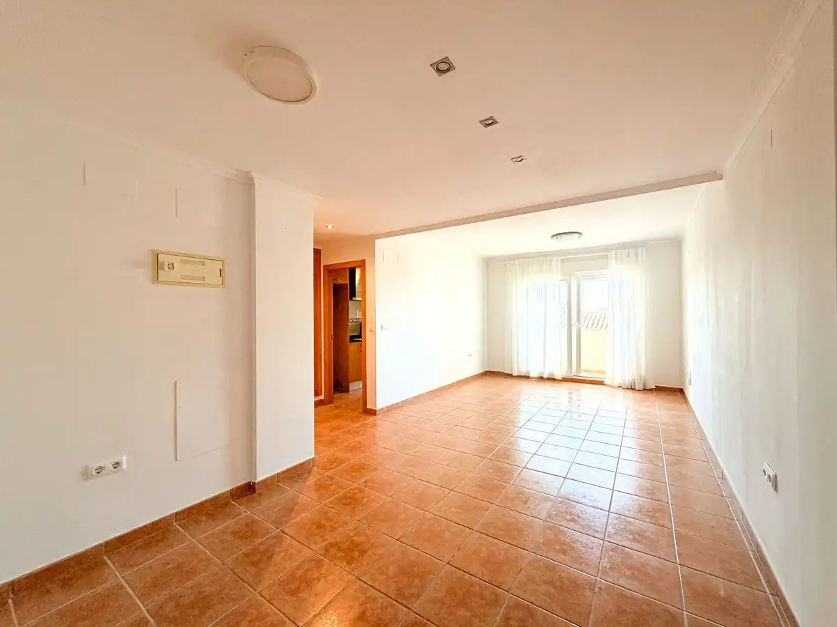 Wohnung zum Verkauf in Dénia mit Klimaanlage, Heizung und Terrasse