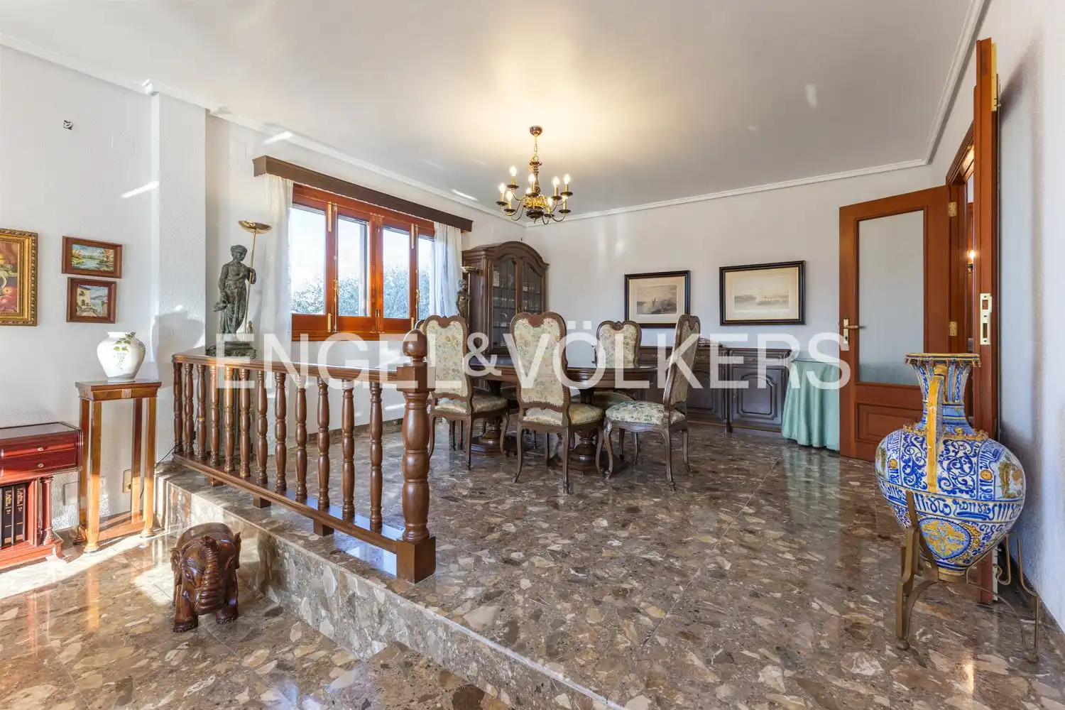 Comedor de Casa o chalet en venta en Pedralba con Calefacción, Jardín privado y Terraza