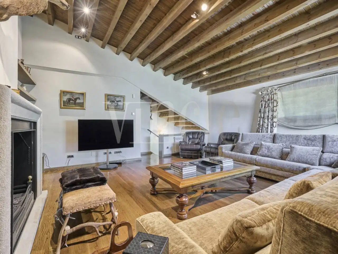 Living room of Houses for sale in Alp  with Heating and Parquet flooring