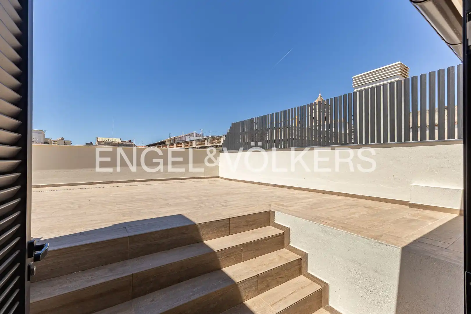 Terraza de Ático en venta en Vilanova i la Geltrú con Aire acondicionado, Calefacción y Terraza
