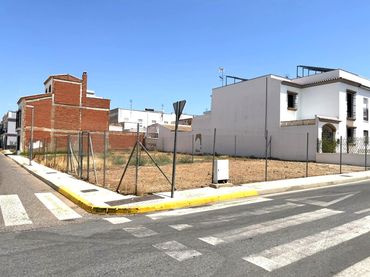 Terrenys i solars en venda a Cantillana