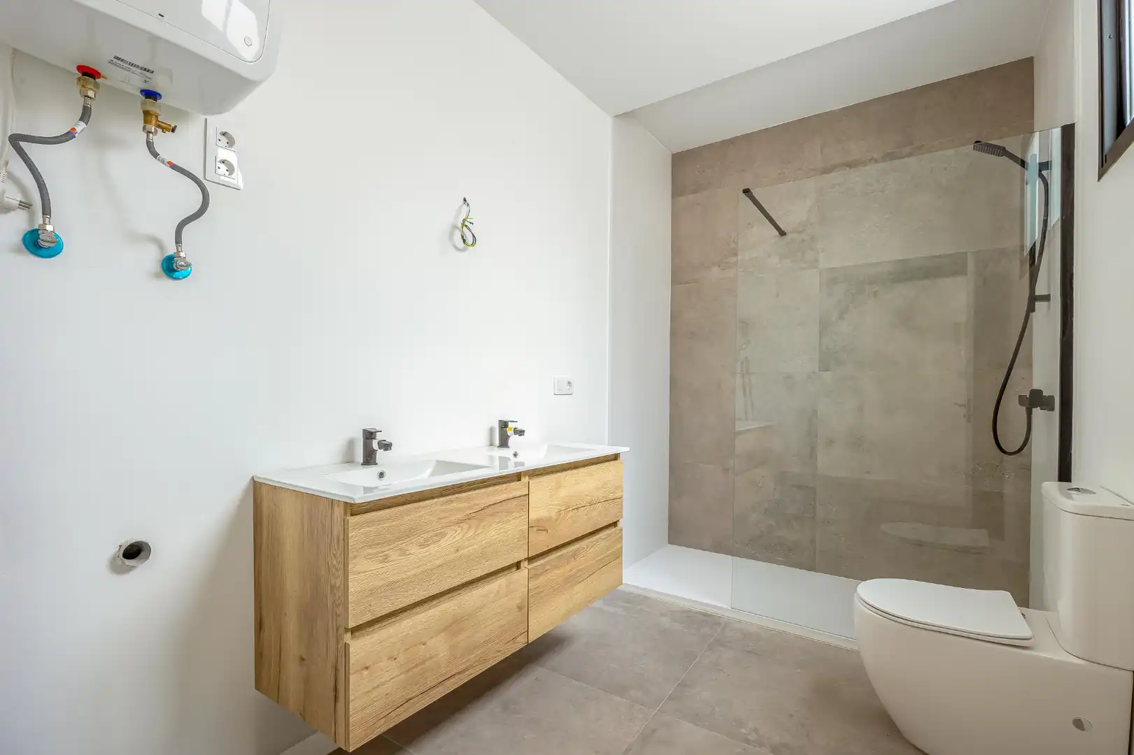 Bathroom of Flat for sale in Las Palmas de Gran Canaria  with Terrace, Furnished and Balcony