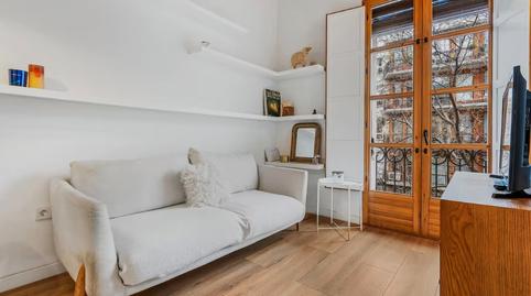 Foto 4 de Pis en venda a Carrer Creu Coberta, Hostafrancs,  Barcelona Capital