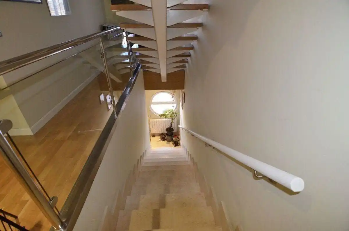 Casa adosada en venta en Doñinos de Salamanca con Calefacción, Parquet y Terraza