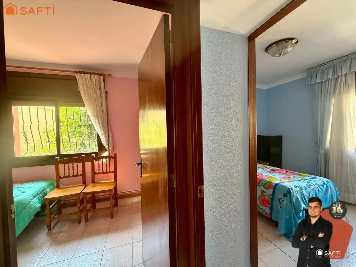Habitación de Casa o chalet en venta en Pineda de Mar con Terraza y Balcón