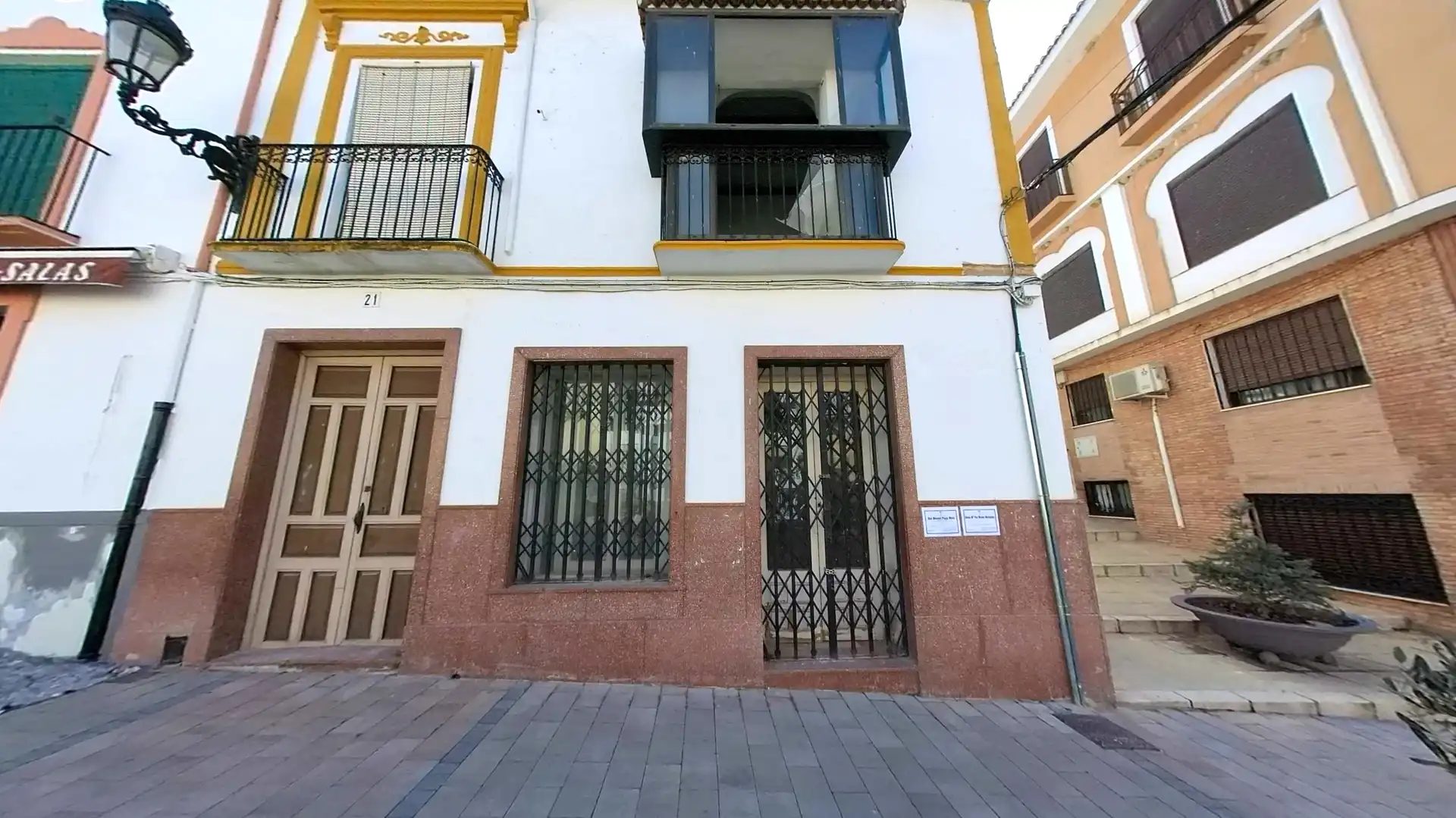 Vista exterior de Piso en venta en Baena