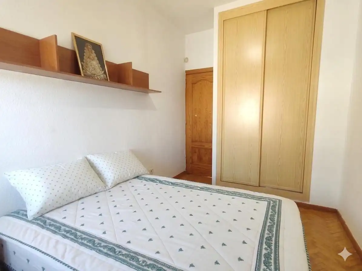 Dormitori de Casa o xalet en venda en Daganzo de Arriba amb Terrassa