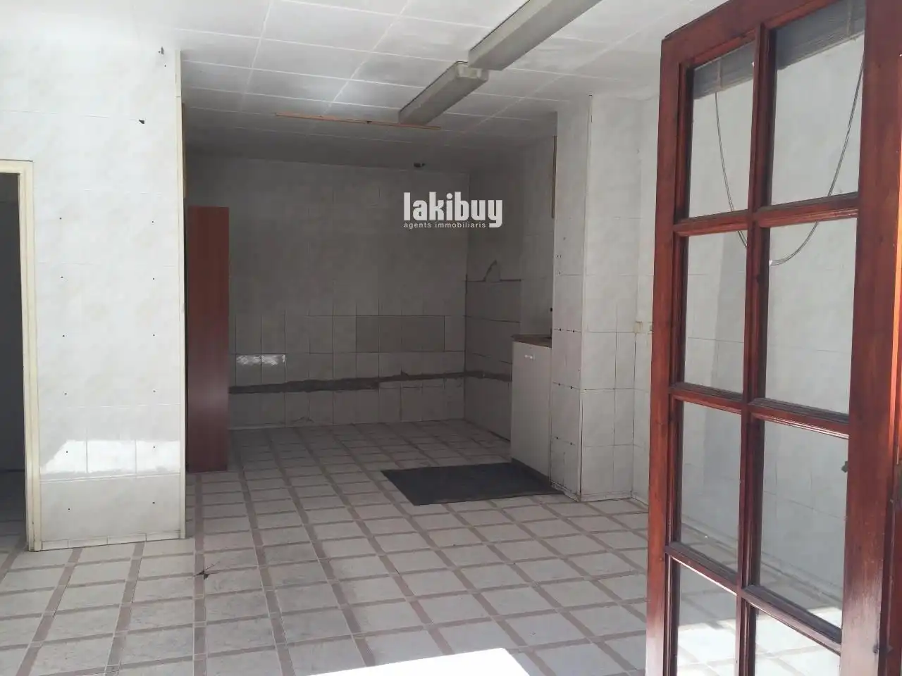 Commercial properties for rent in Lleida, Cervera
