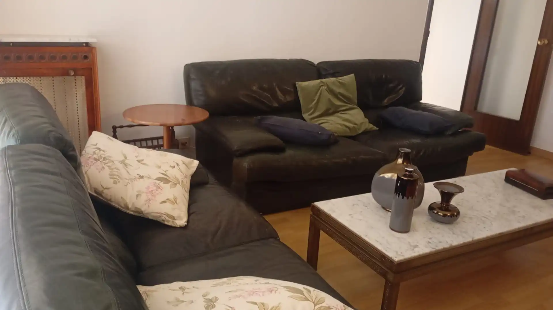 Living room of Flat for rent in Zaragoza  with Heating, Parquet flooring and Terrace