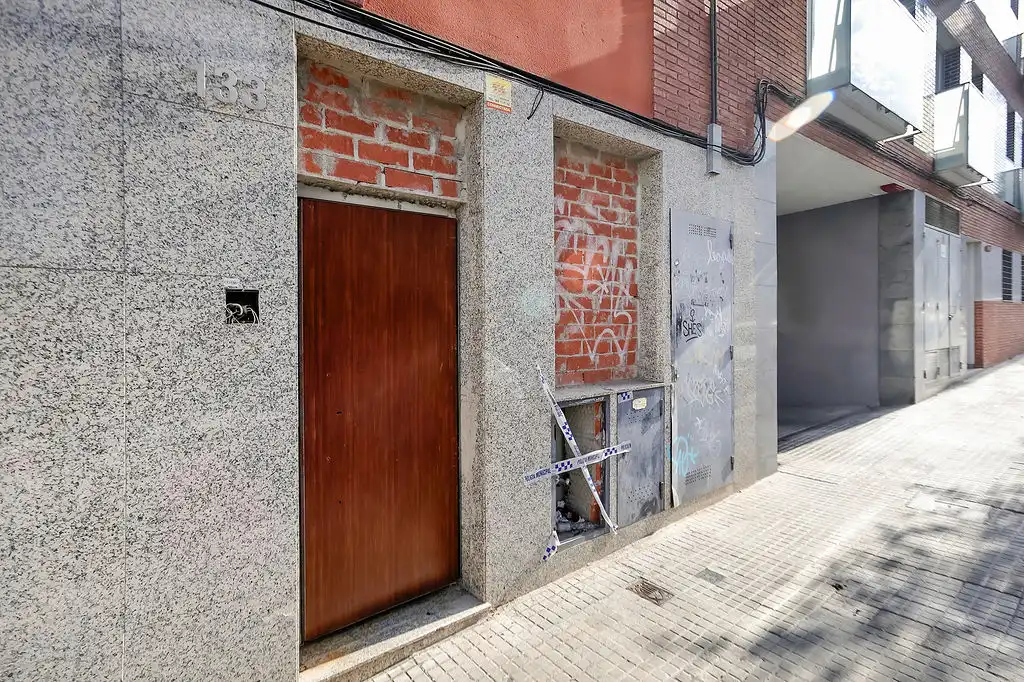 Vista exterior de Dúplex en venda en Terrassa