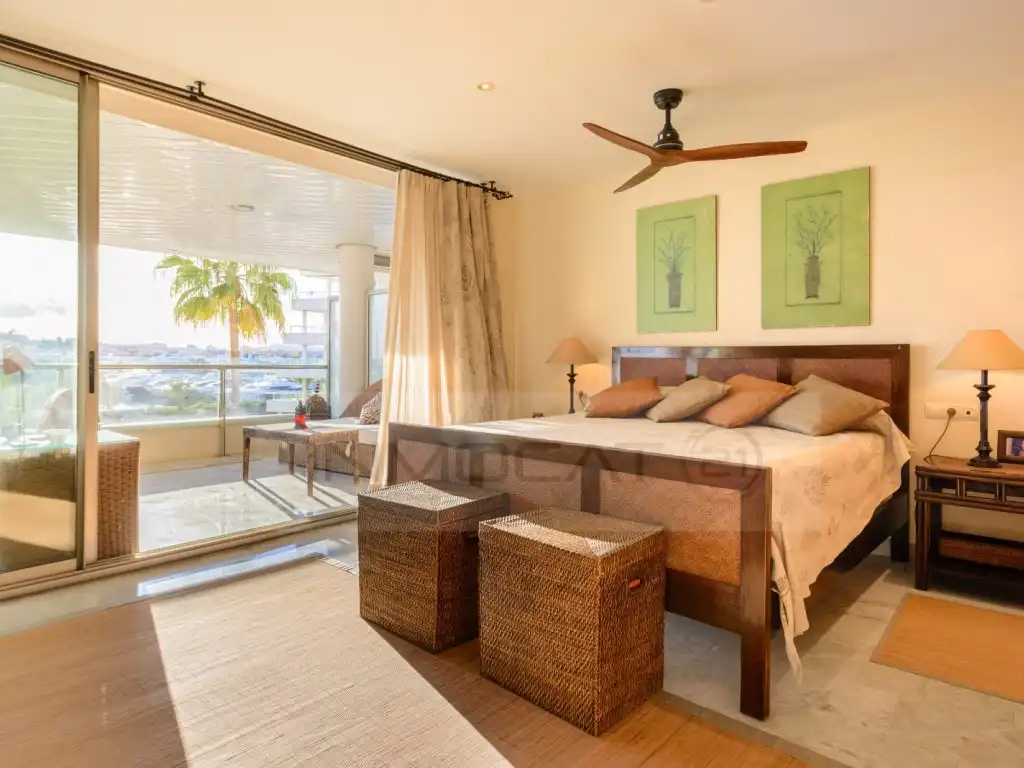 Piso con ascensor en venta en Marina Botafoc - Platja de Talamanca, imagen 14