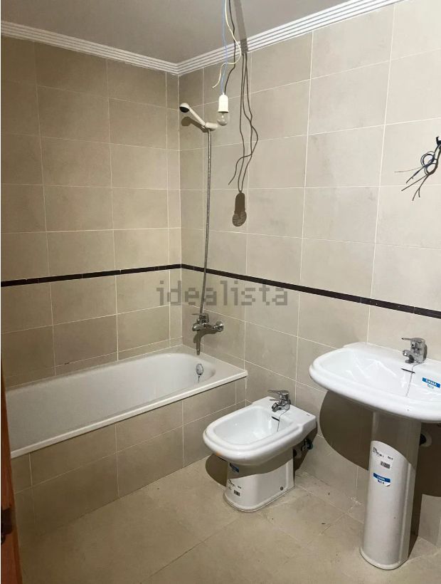 Baño de Piso en venta en Puertollano con Calefacción y Parquet