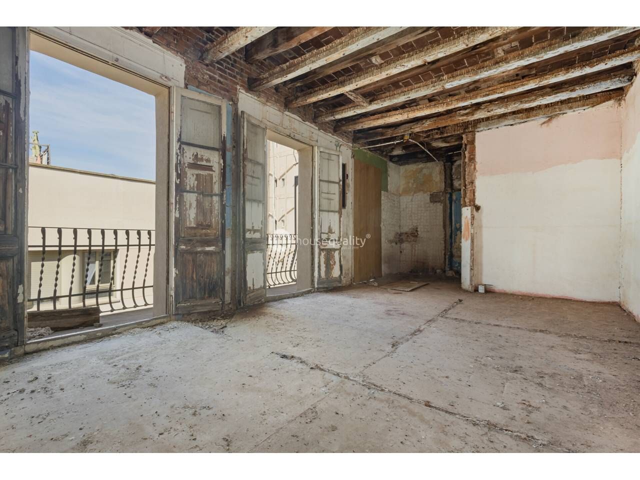 Pis en venda en  Barcelona Capital amb Terrassa i Balcó