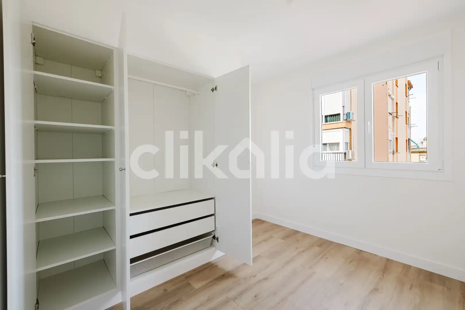 Bedroom of Flat for sale in Málaga  with Air Conditioner and Terrace