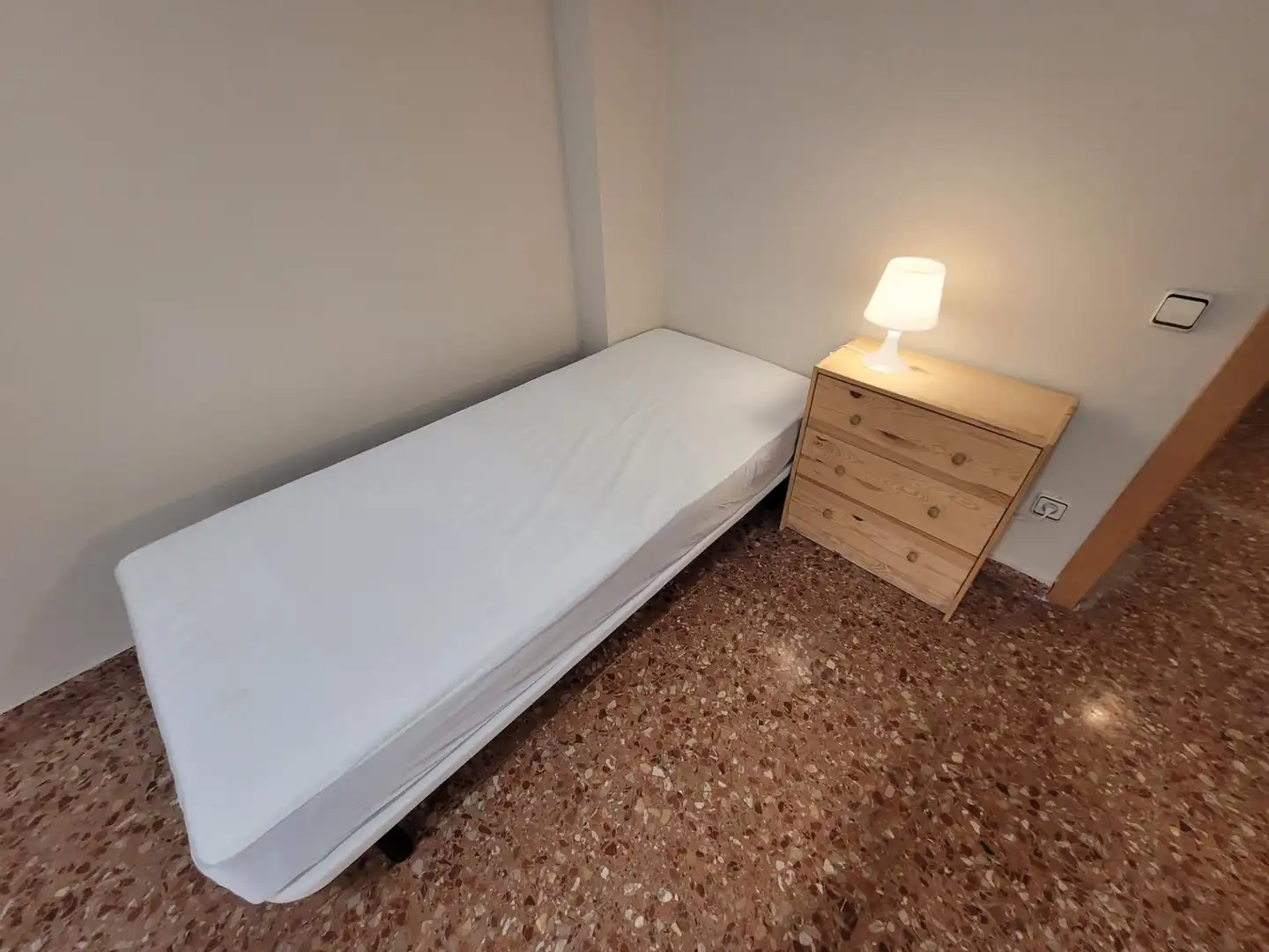 Bedroom of Flat for rent in Tarragona  with Heating, Parquet flooring and Terrace