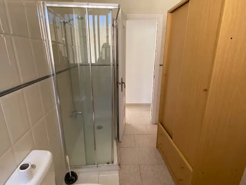 Badezimmer von Geschaftsraum zur Miete in Calpe / Calp mit Terrasse