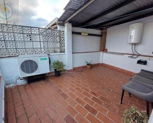 Terrace of House or chalet for sale in Algeciras  with Air Conditioner and Heating