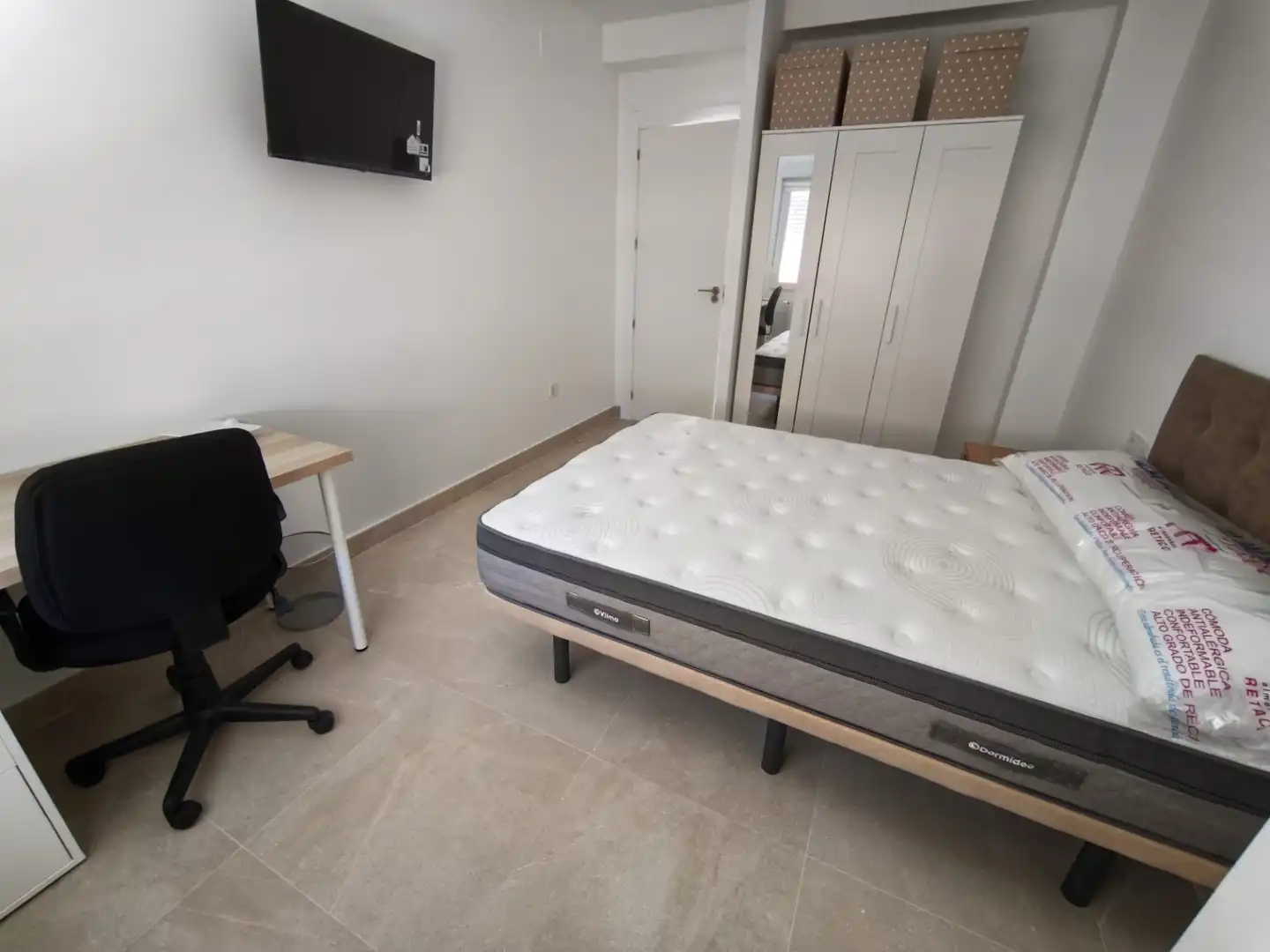 Habitación de Piso para compartir en San Pedro